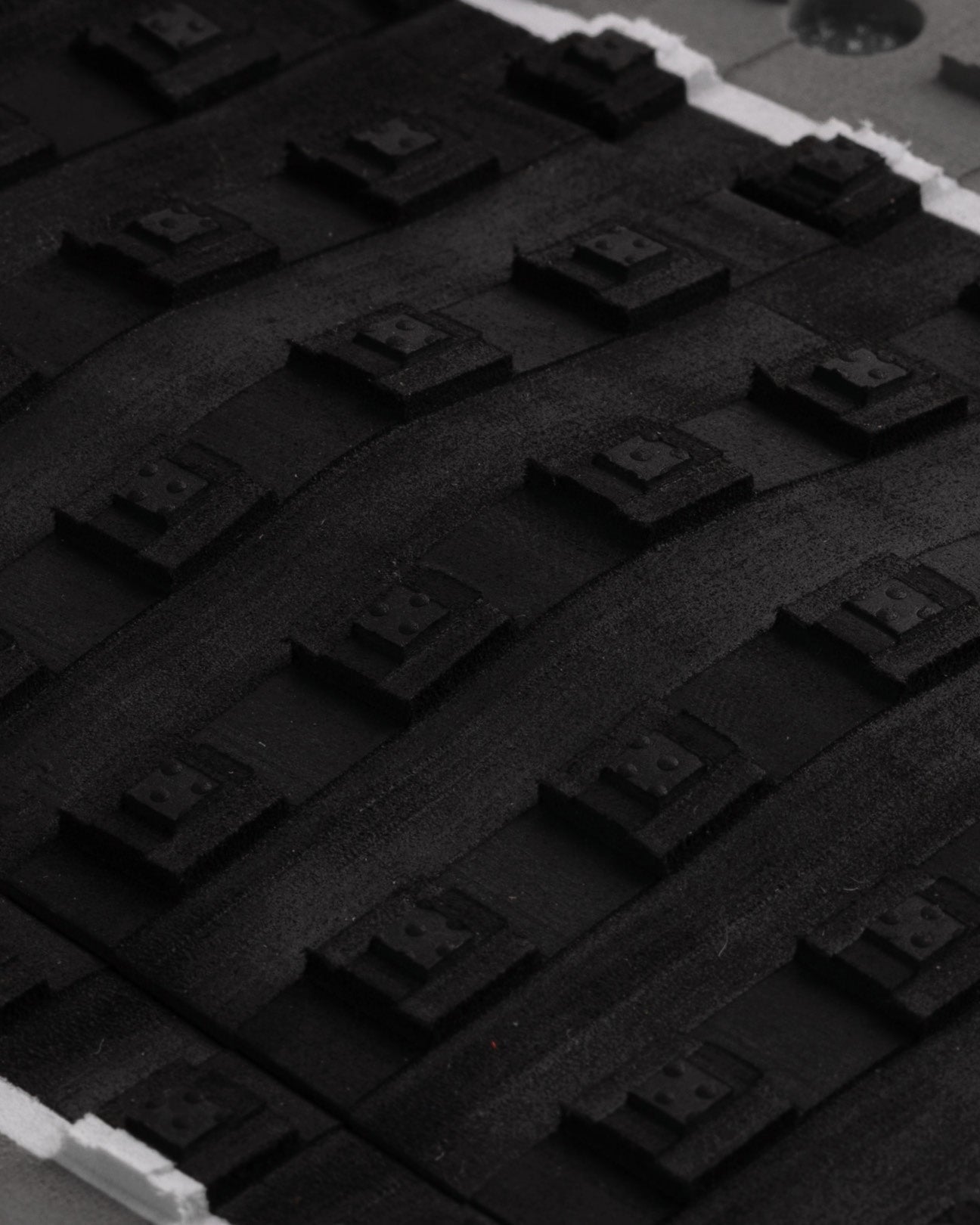 Ethan Ewing Lite Signature EcoPure® Traction